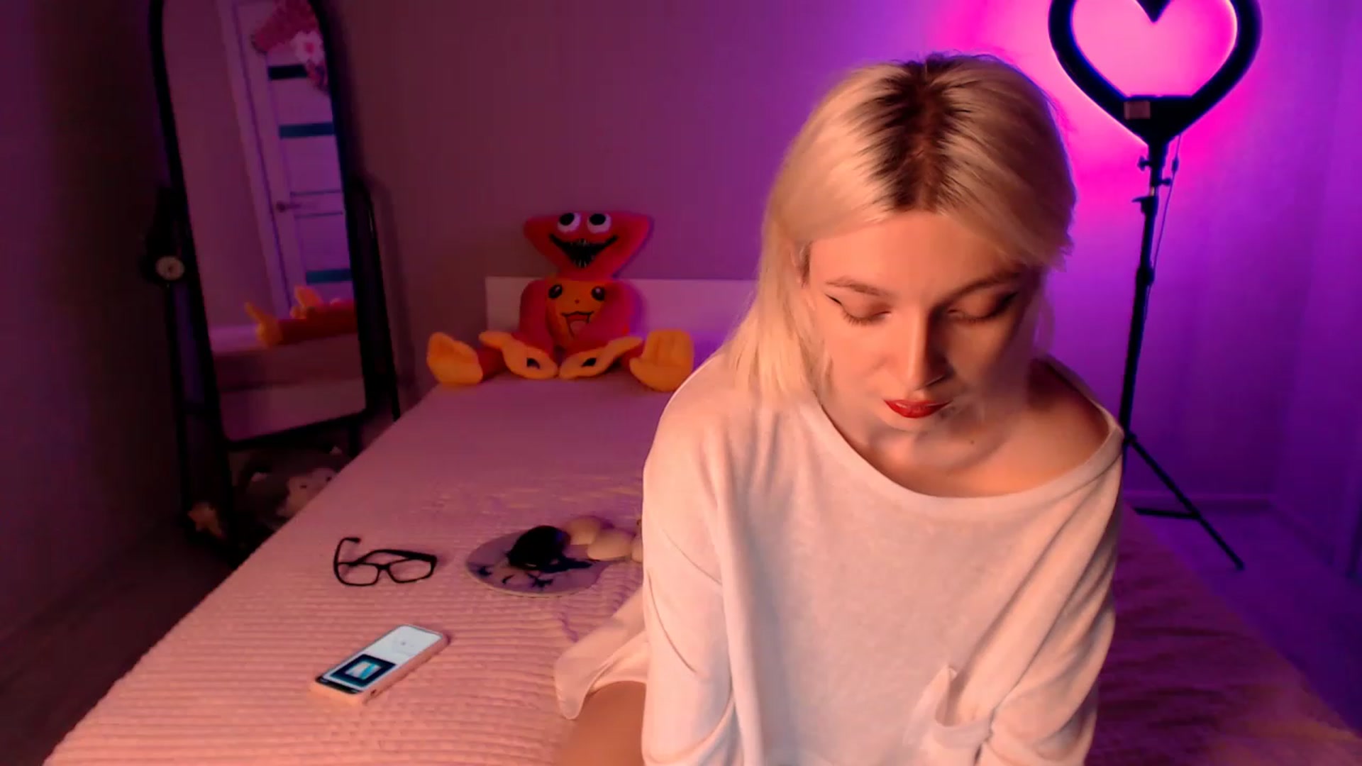 TenderlyLolla video thumbnail