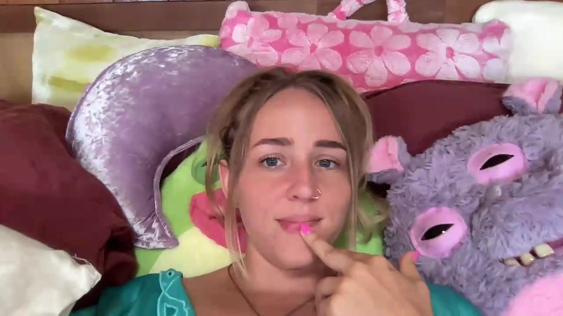 IvyPiercee video thumbnail