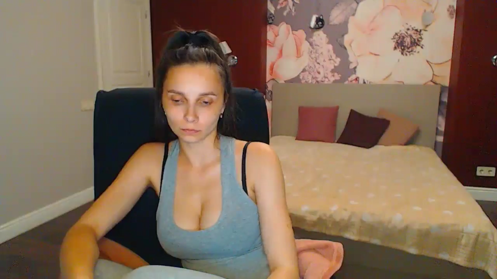 Karina_Mils video thumbnail