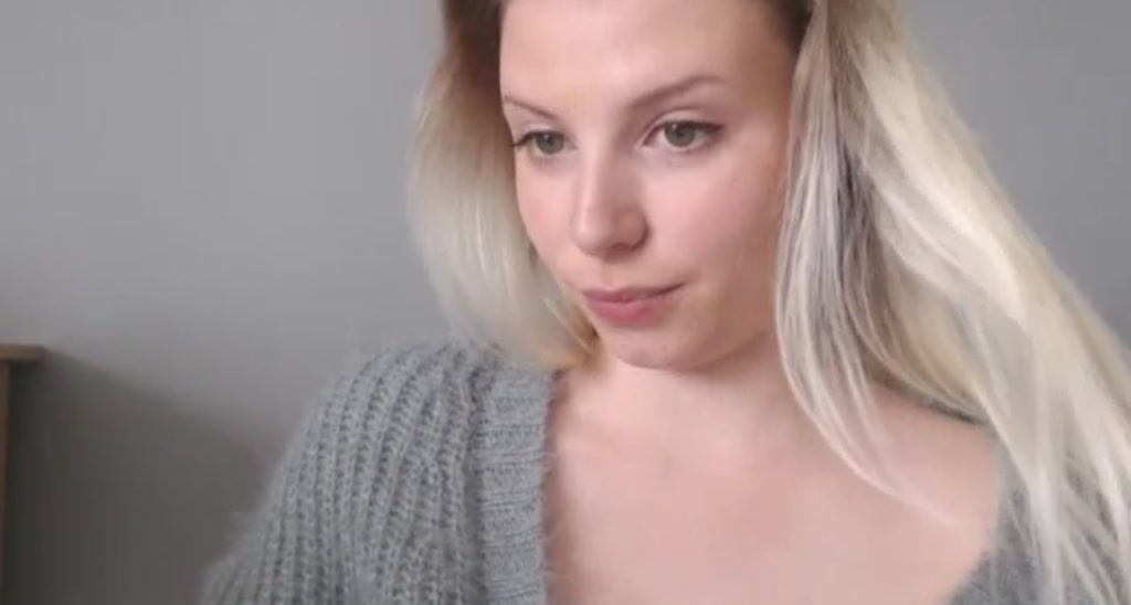 KateFuem_ video thumbnail
