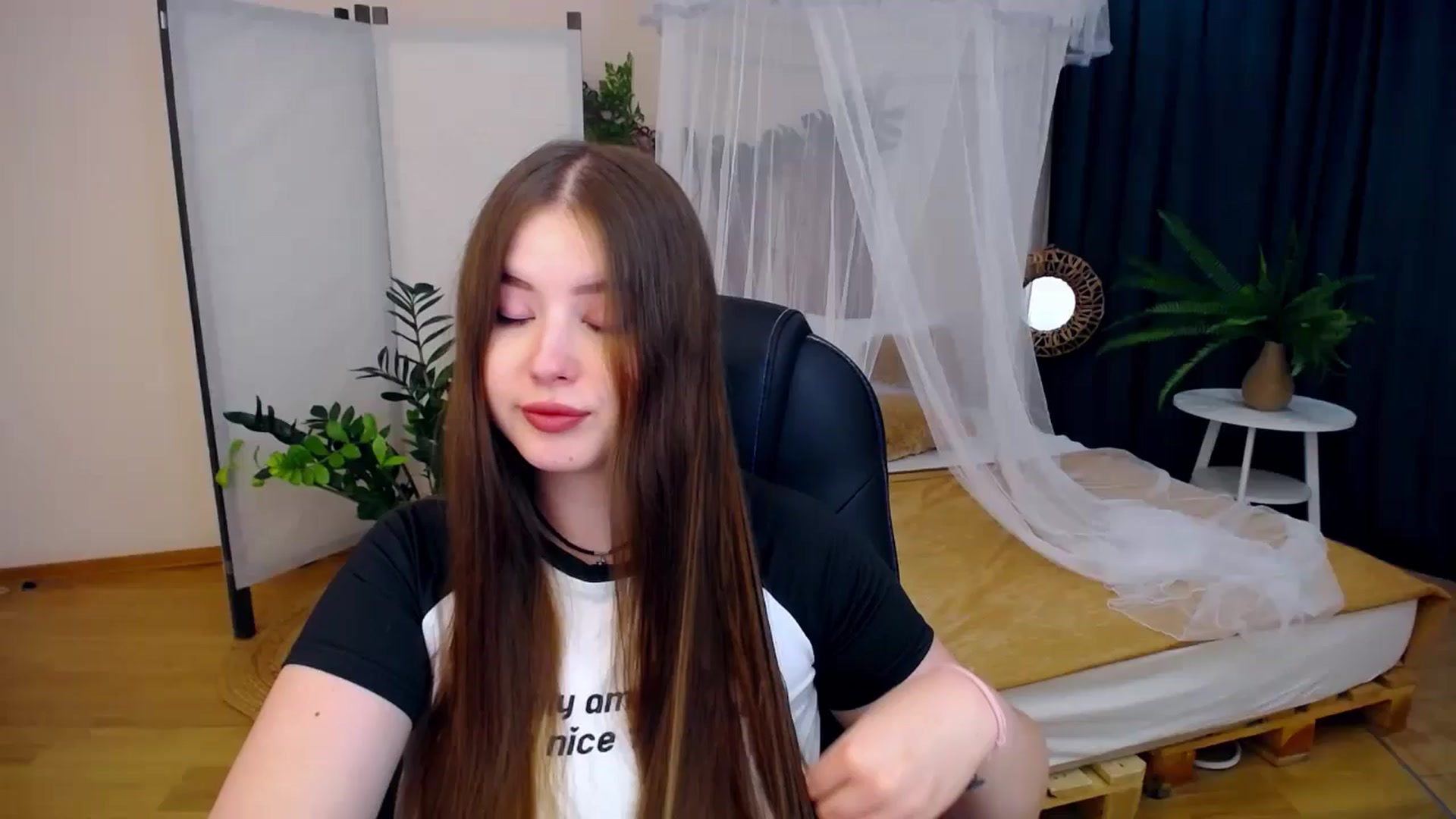 AdmireMyEyes video thumbnail