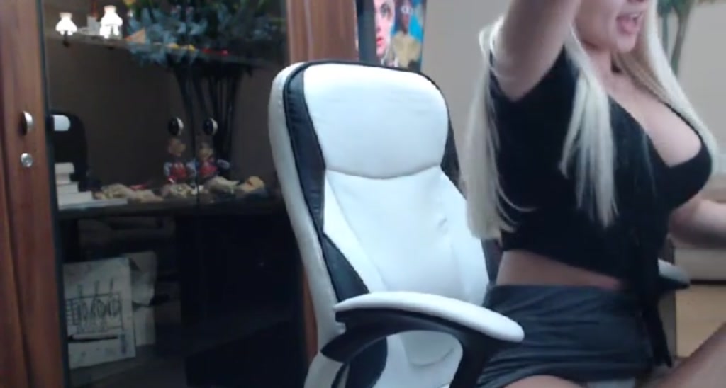 Innocentdoll_ video thumbnail