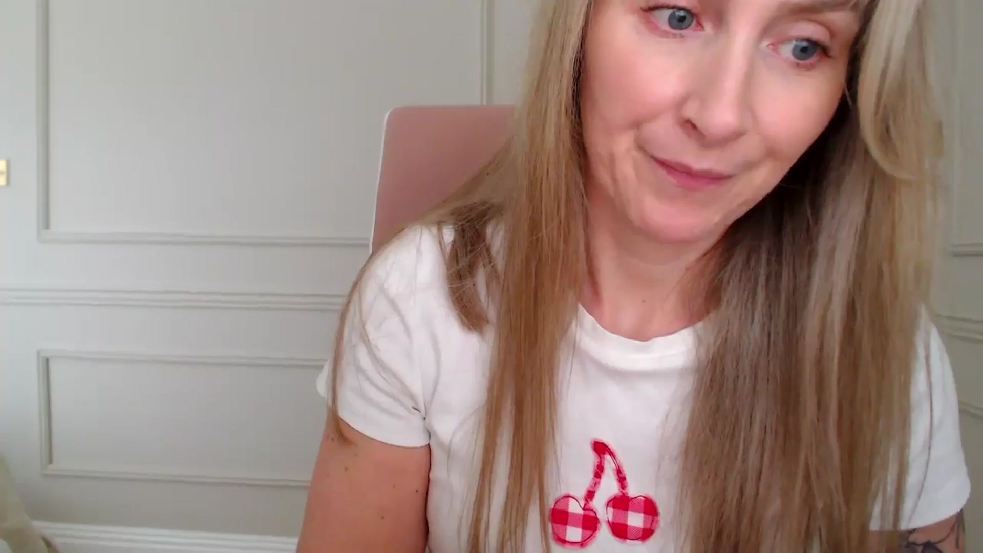 Boob_Jiggler video thumbnail
