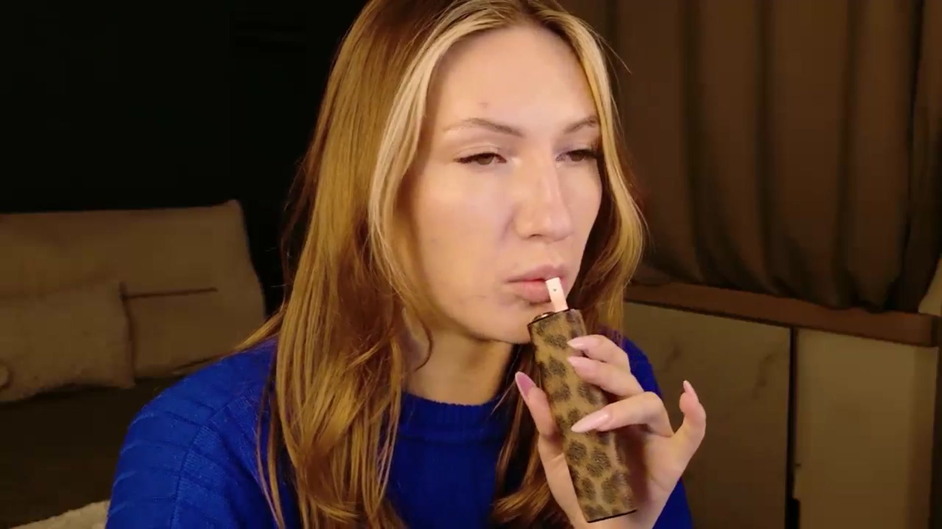 LovelyGin video thumbnail