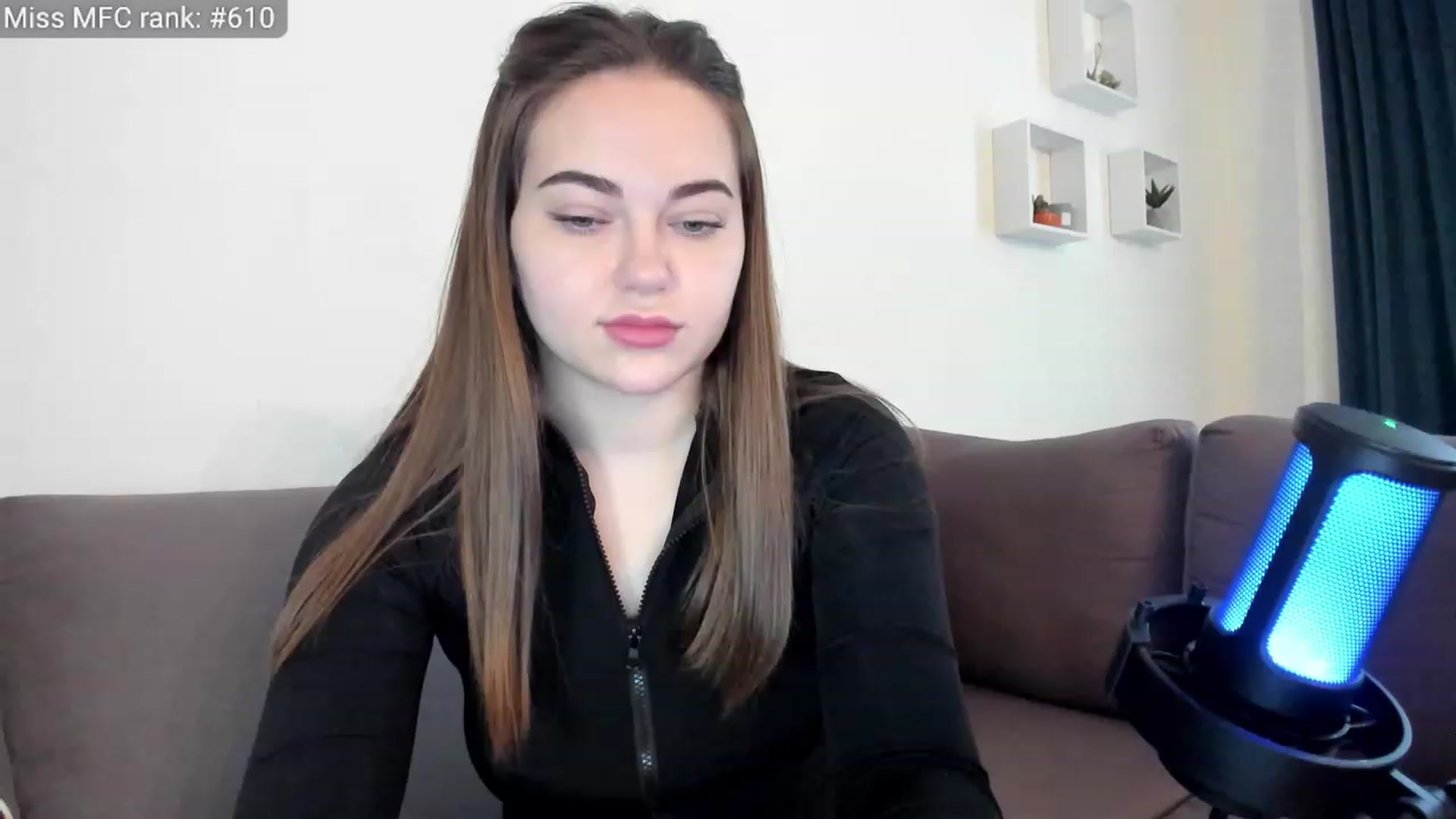 BeeTheQueen video thumbnail