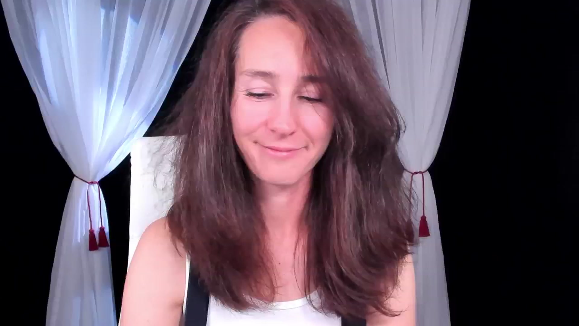 Olivia video thumbnail