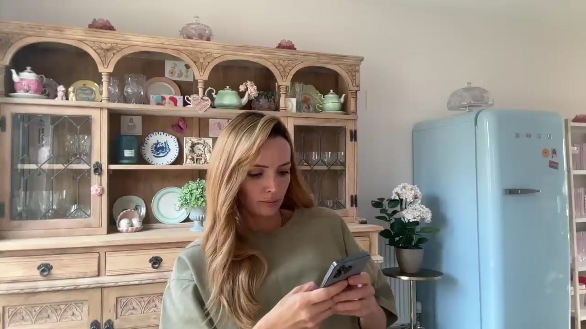 Courtney video thumbnail