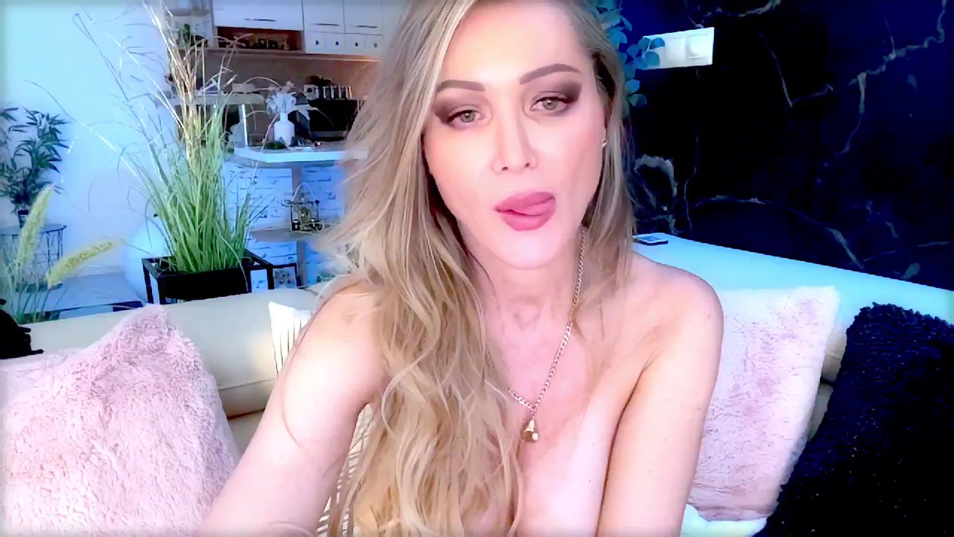 Diana_Doll video thumbnail