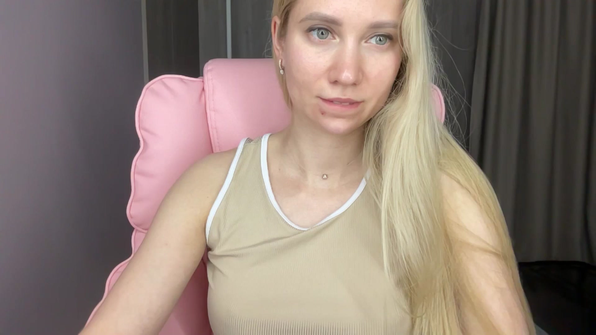 Miss_Sylvia video thumbnail