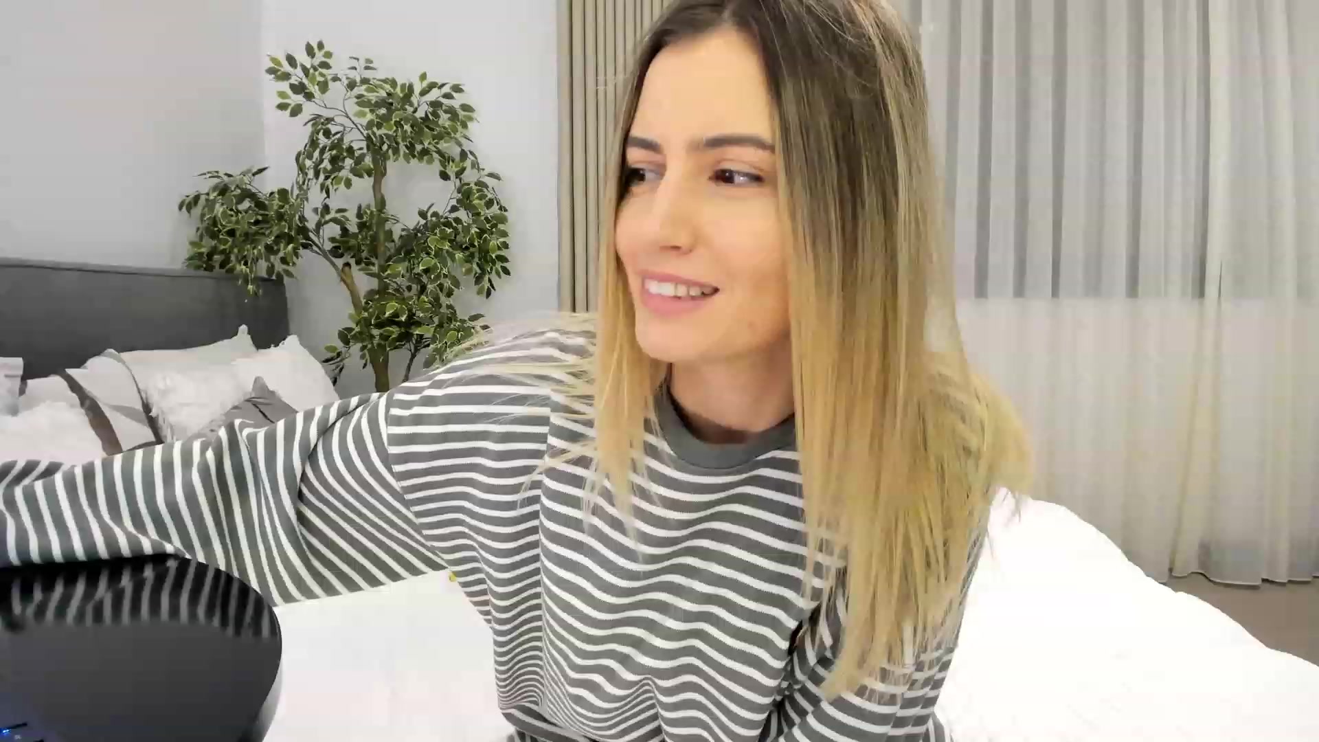 happyendings_ video thumbnail