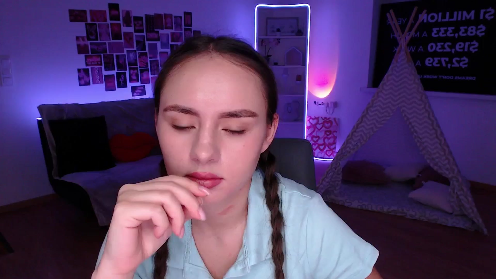 Lady_Luck0 video thumbnail
