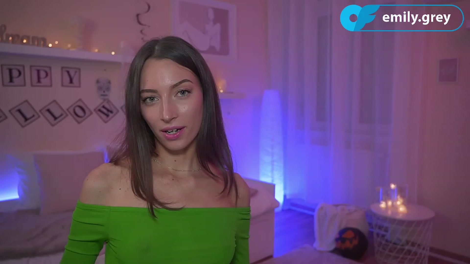 Emily_grey69 video thumbnail