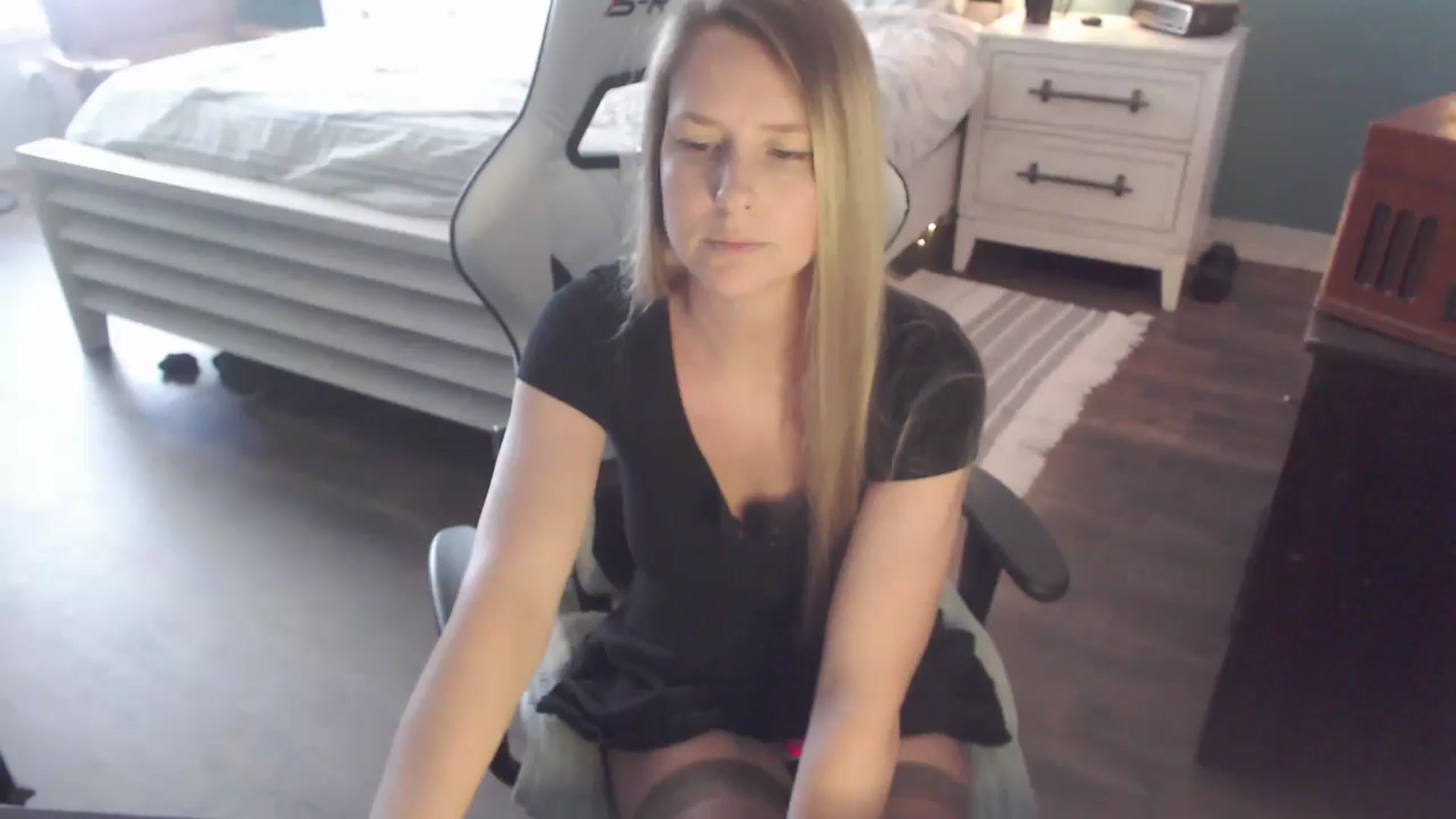 ZenZoey video thumbnail