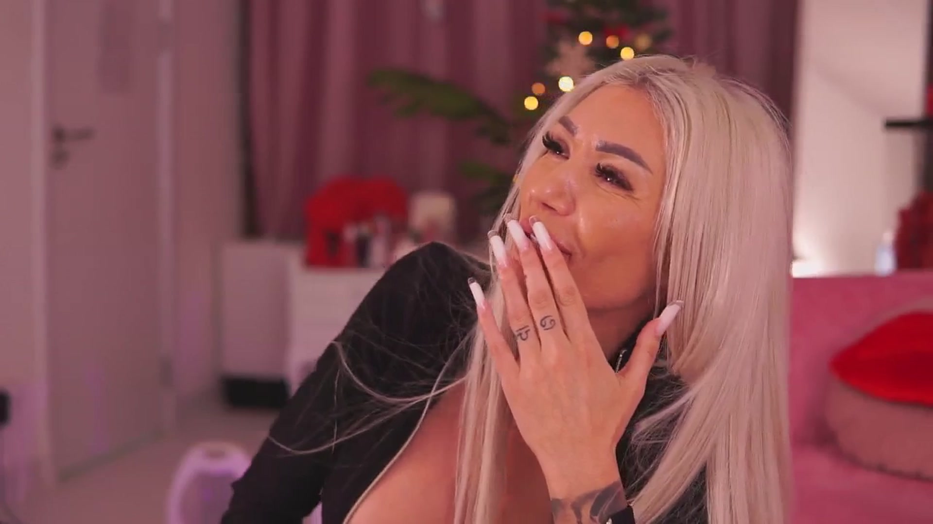 FalllingAngel video thumbnail