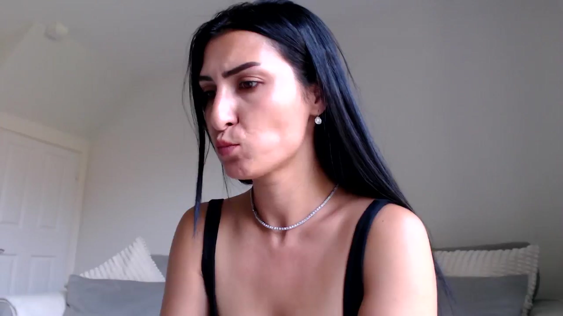 Leyla2 video thumbnail