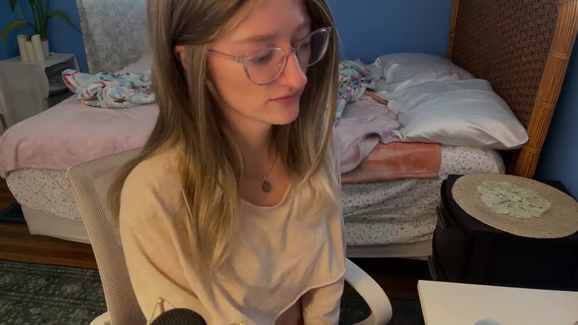 shysoph video thumbnail