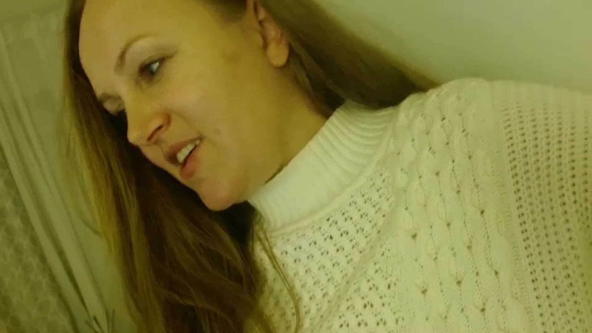 JustLily video thumbnail