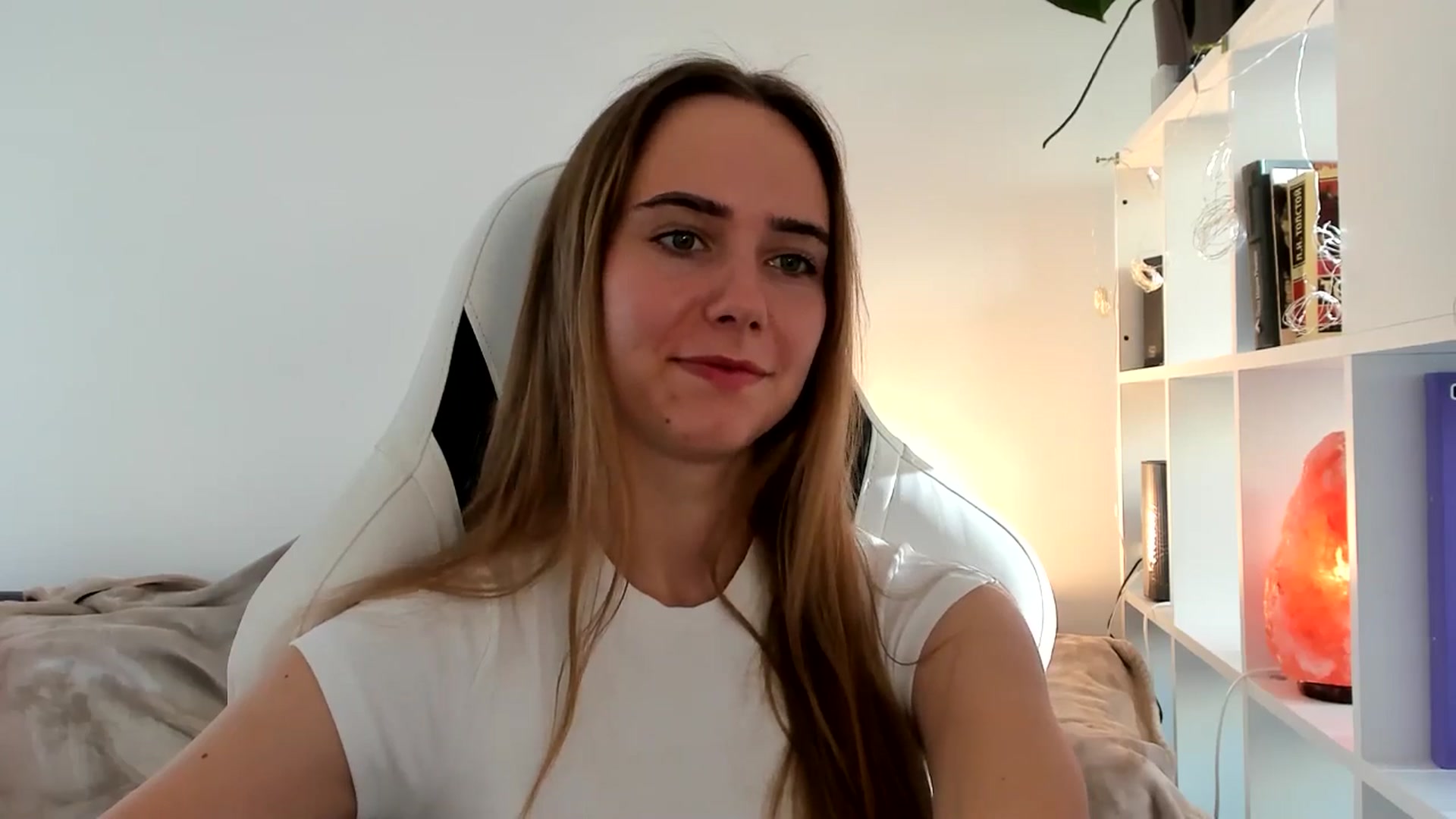 OhAlisa video thumbnail