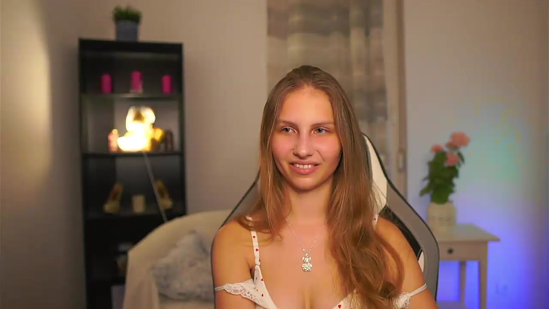 Emmie_murray video thumbnail