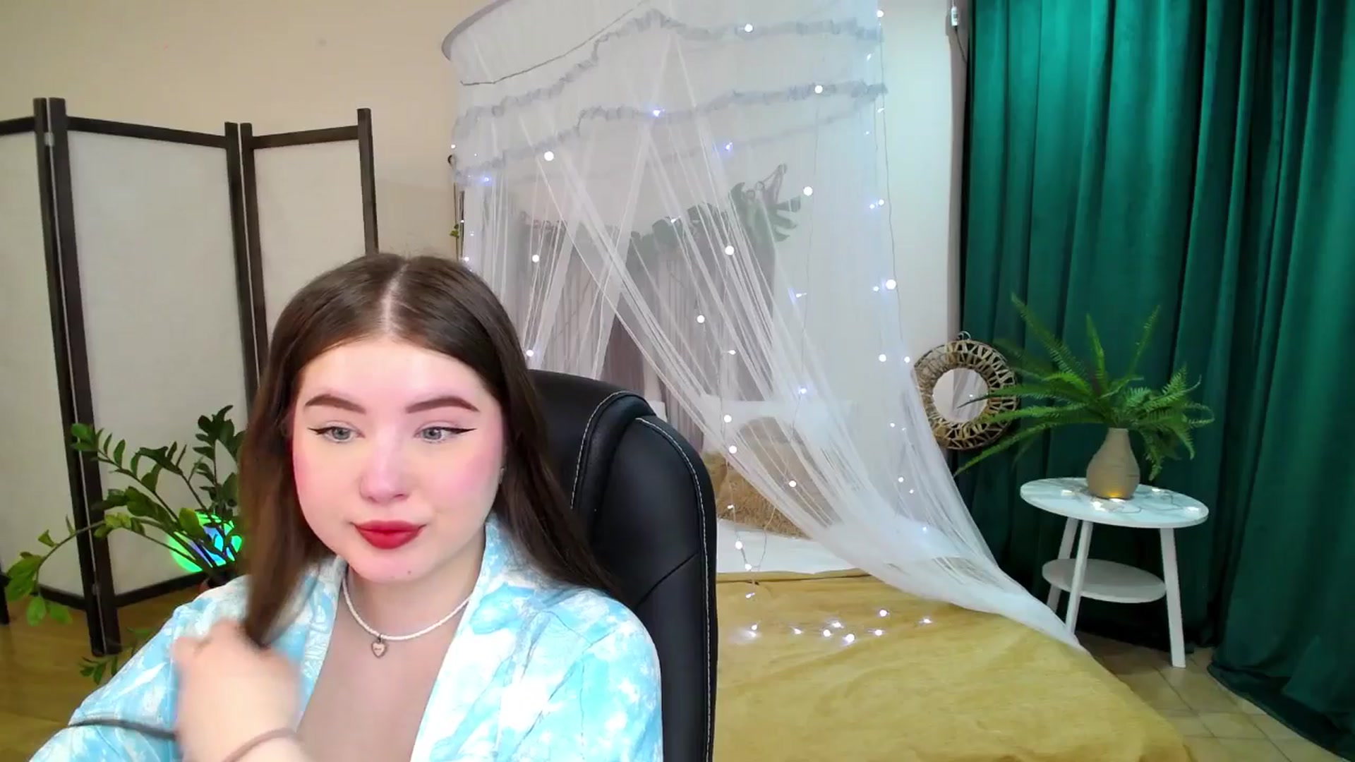 AdmireMyEyes video thumbnail