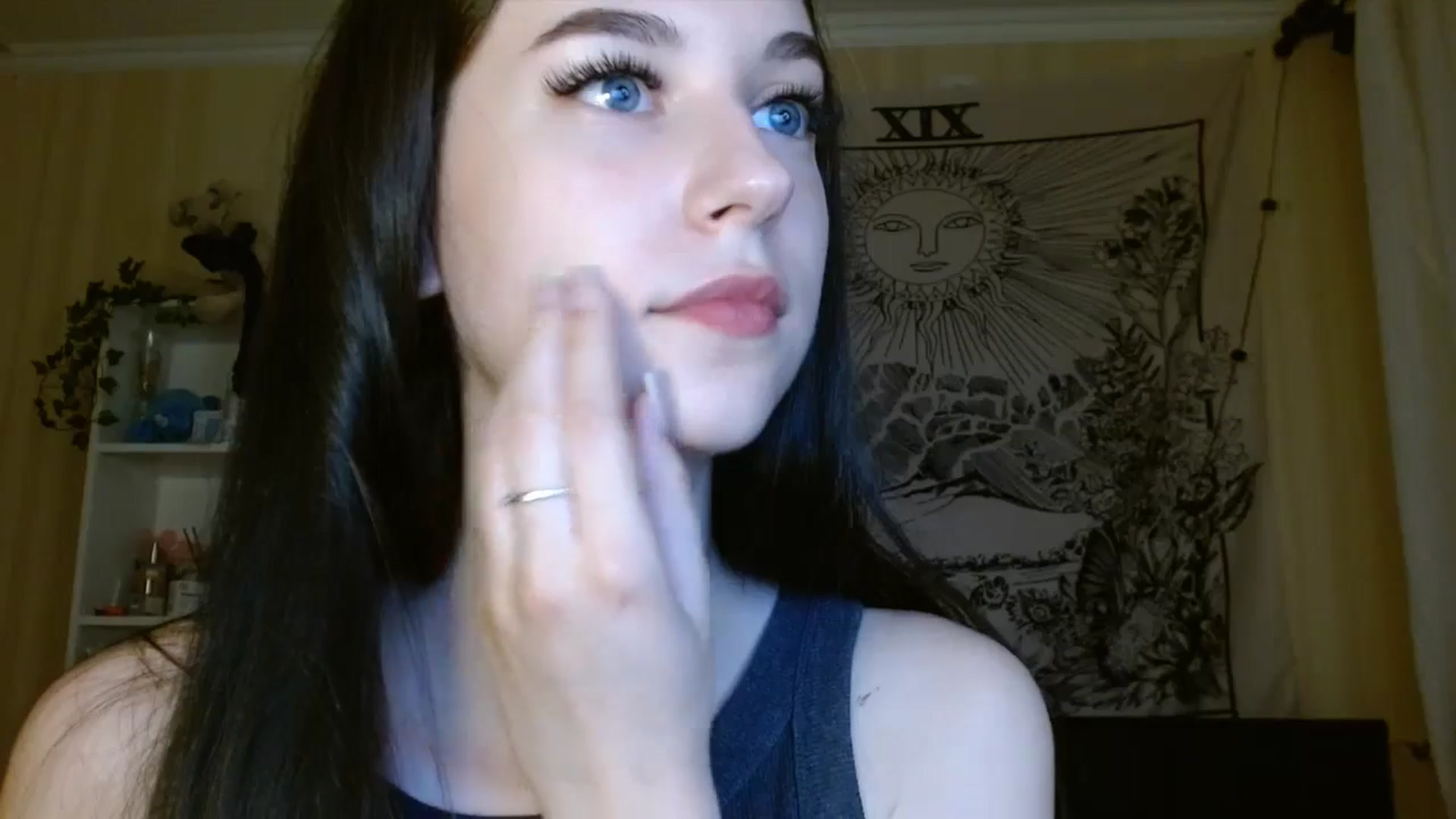 ElsieF_ video thumbnail