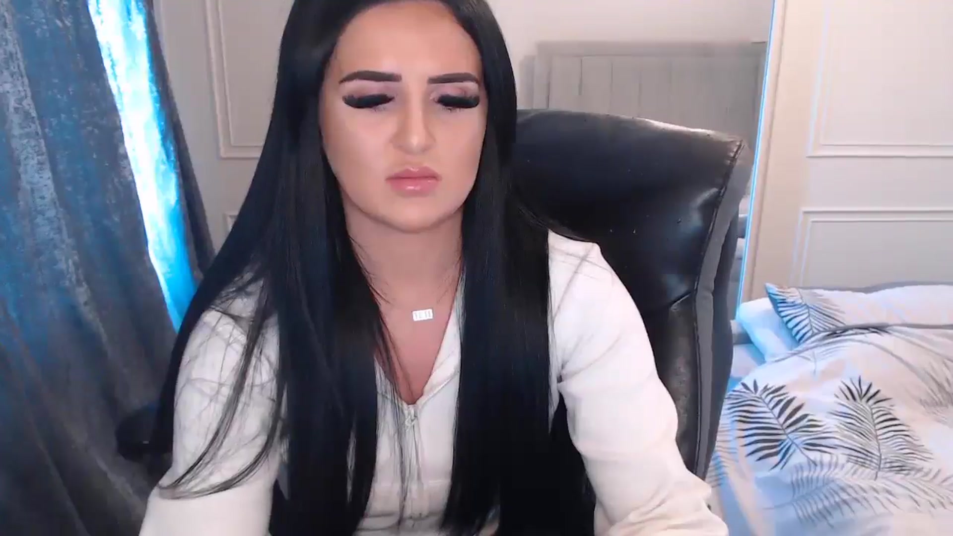 Crystal_MFC video thumbnail