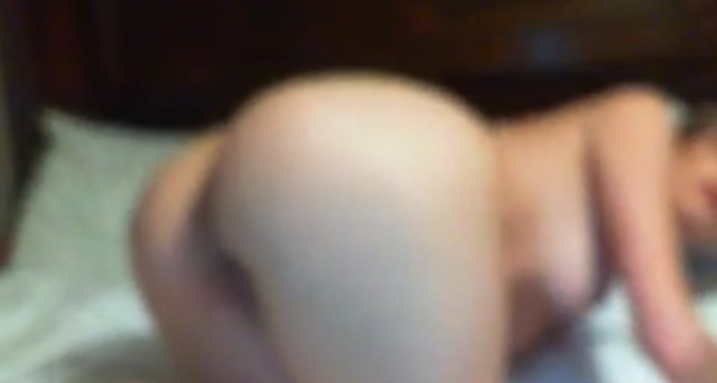 Elle_Honey video thumbnail