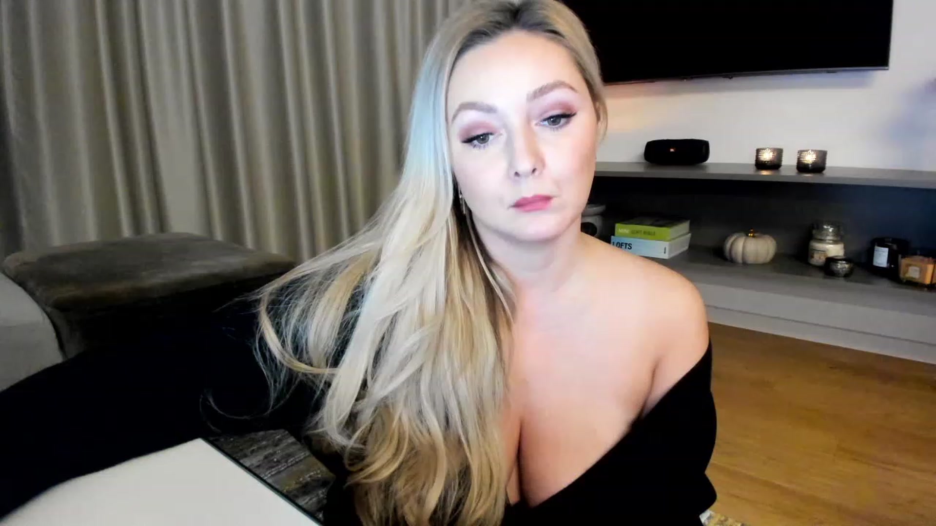 Mi_Ha video thumbnail