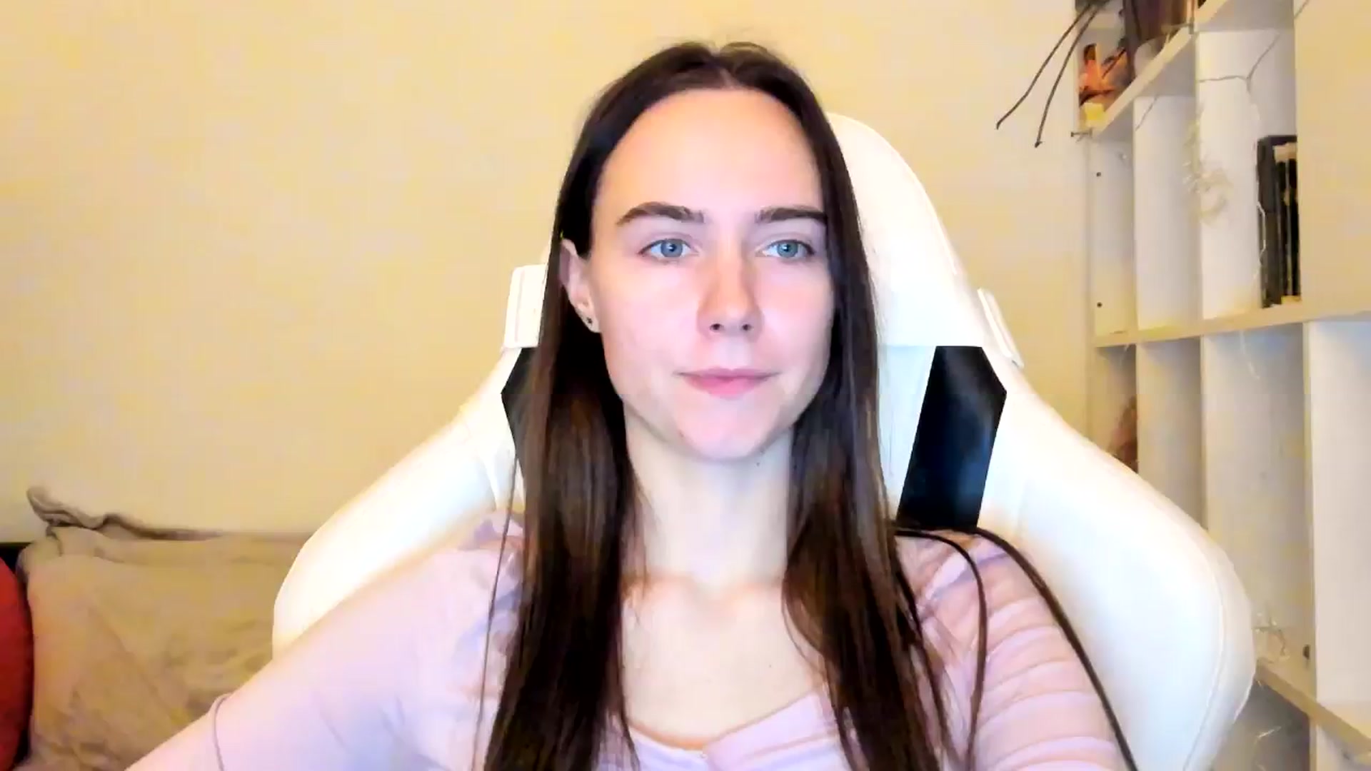 OhAlisa video thumbnail