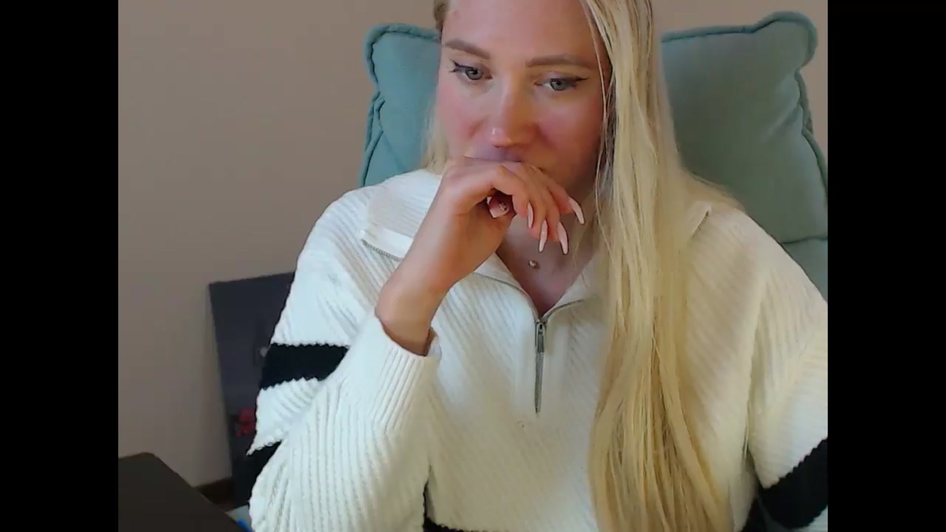 Miss_Sylvia video thumbnail
