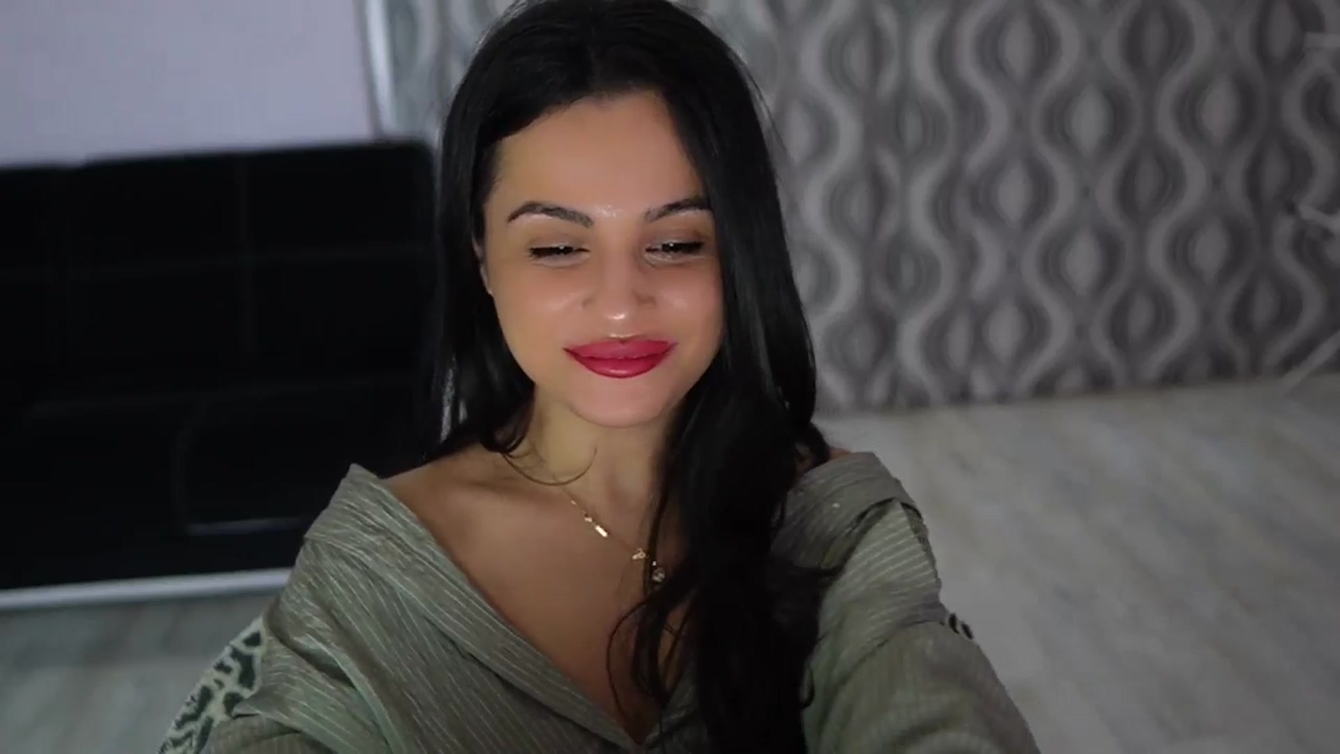 TinyAndrea video thumbnail