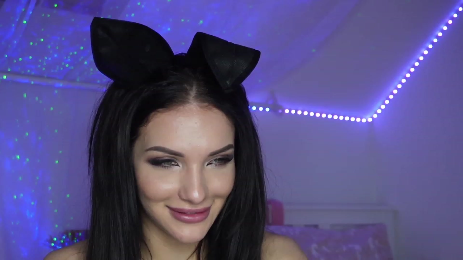 AshleyJohnes video thumbnail