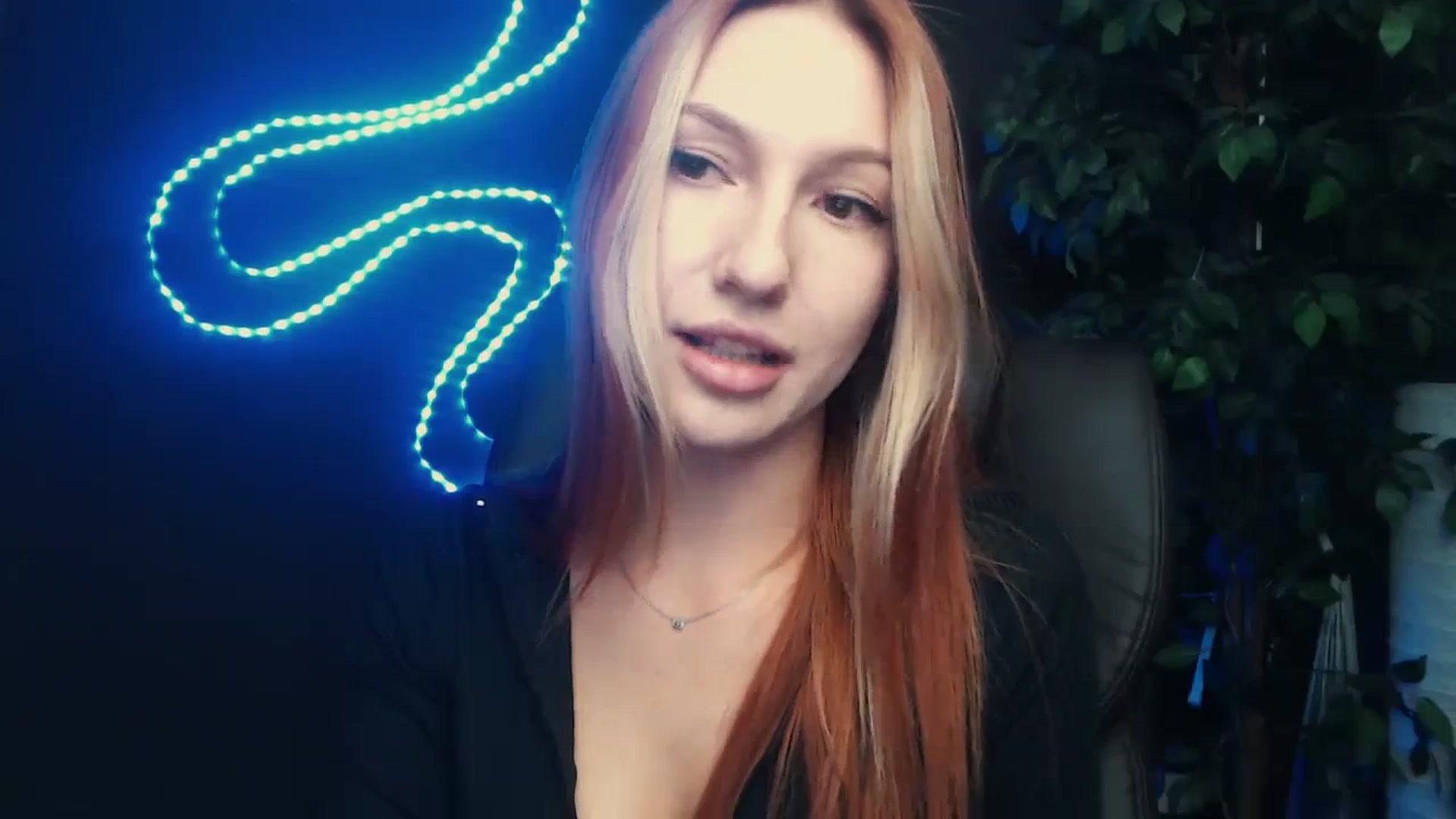 LovelyGin video thumbnail