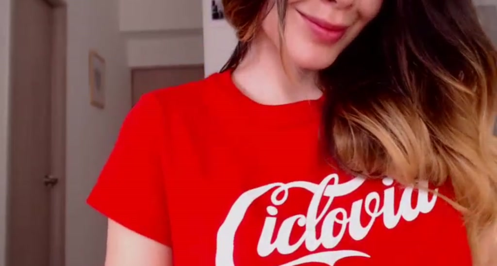 LauraVega video thumbnail