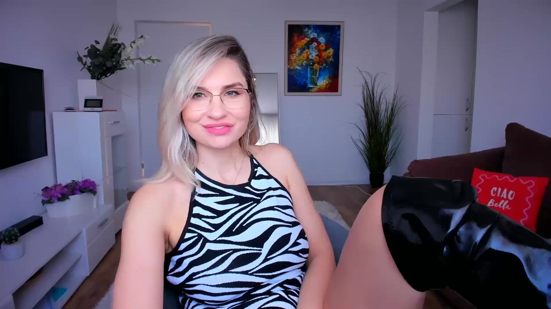 AlyMiss video thumbnail