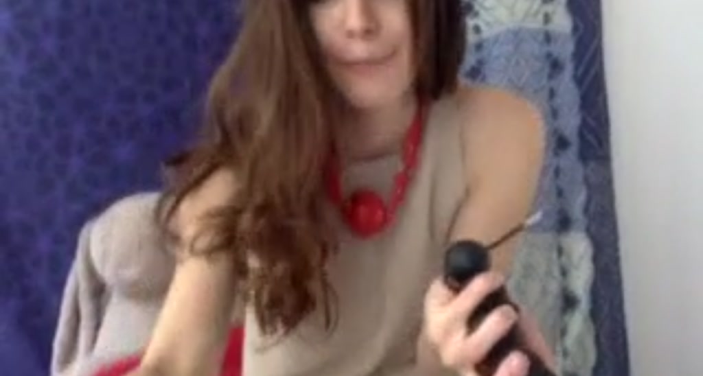 Peacheekitty video thumbnail