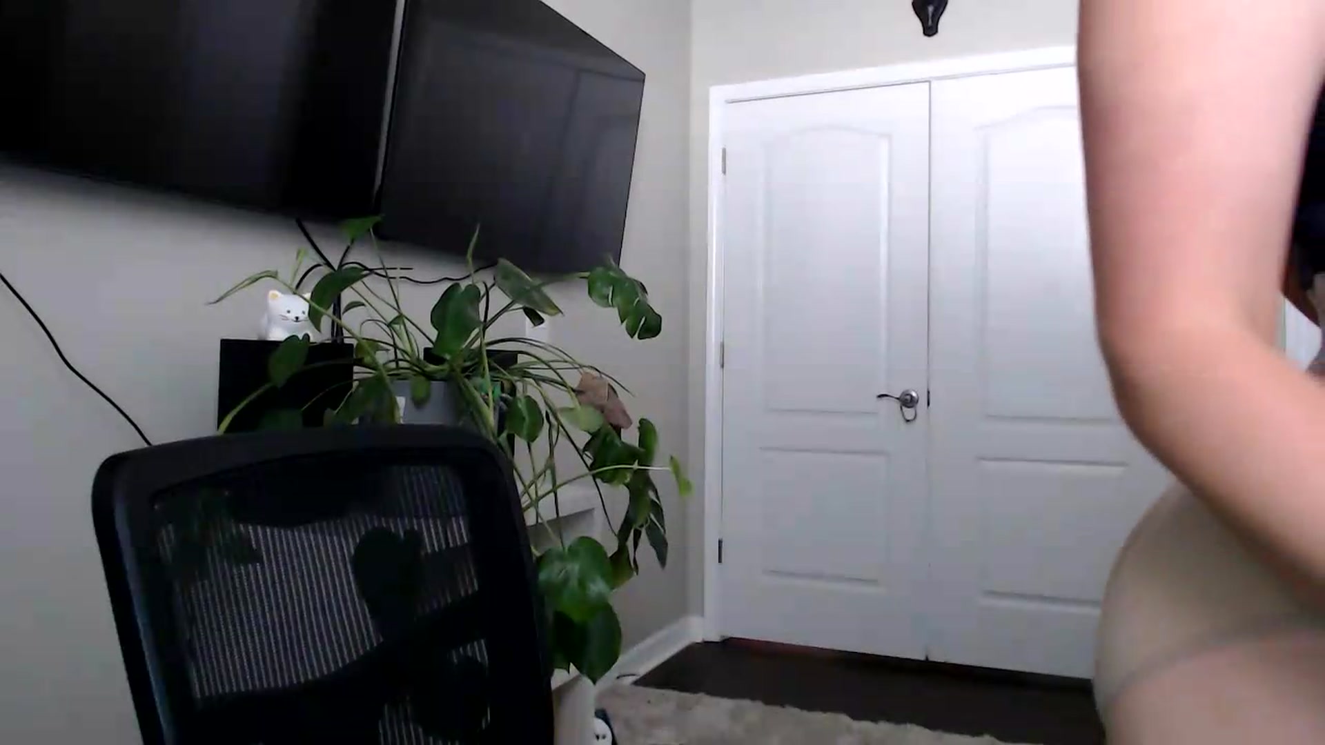 Sarah_Stark video thumbnail