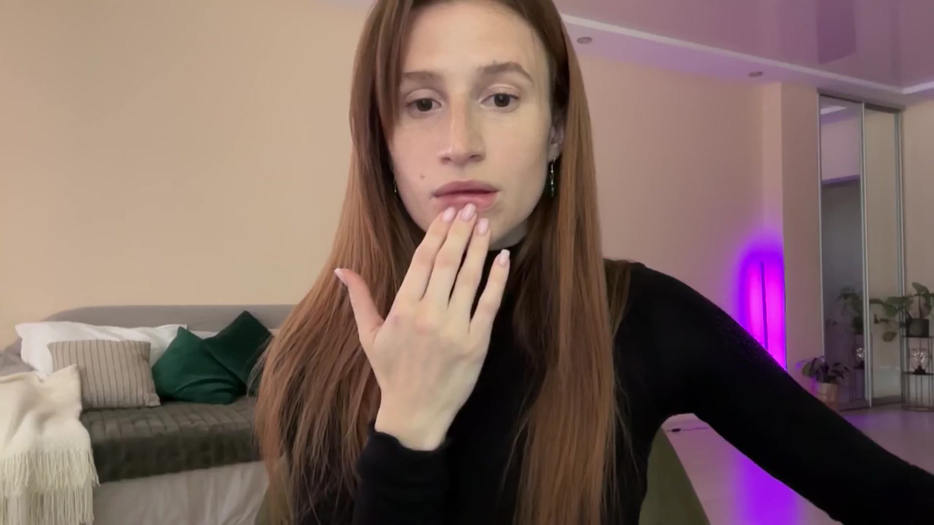 LovelyBvnny video thumbnail