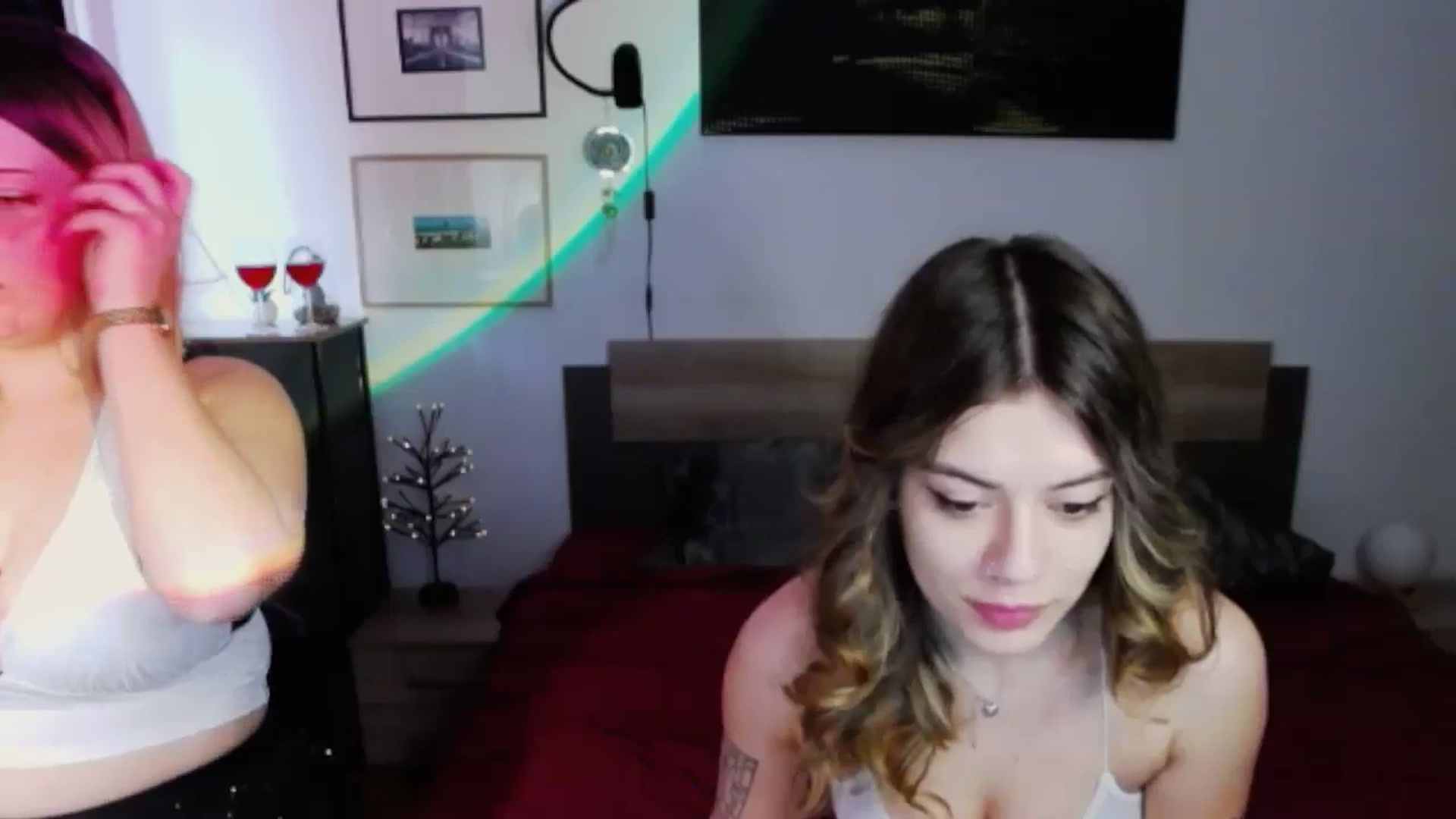 RiriBee video thumbnail