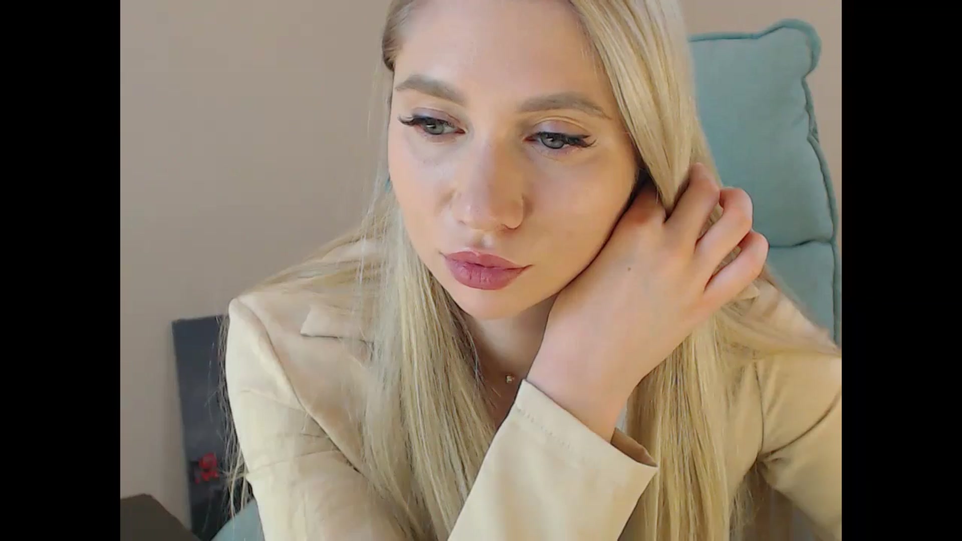 Miss_Sylvia video thumbnail