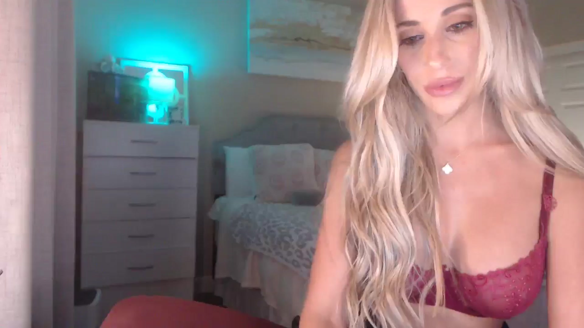 Queen_bambii video thumbnail