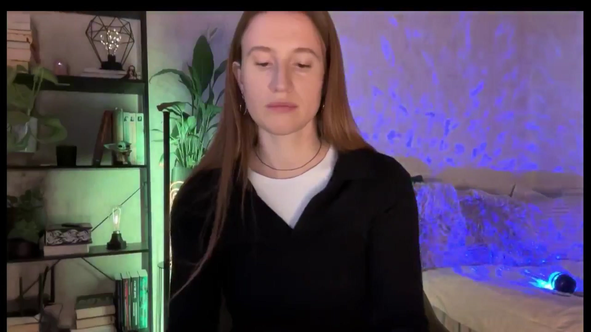 LovelyBvnny video thumbnail