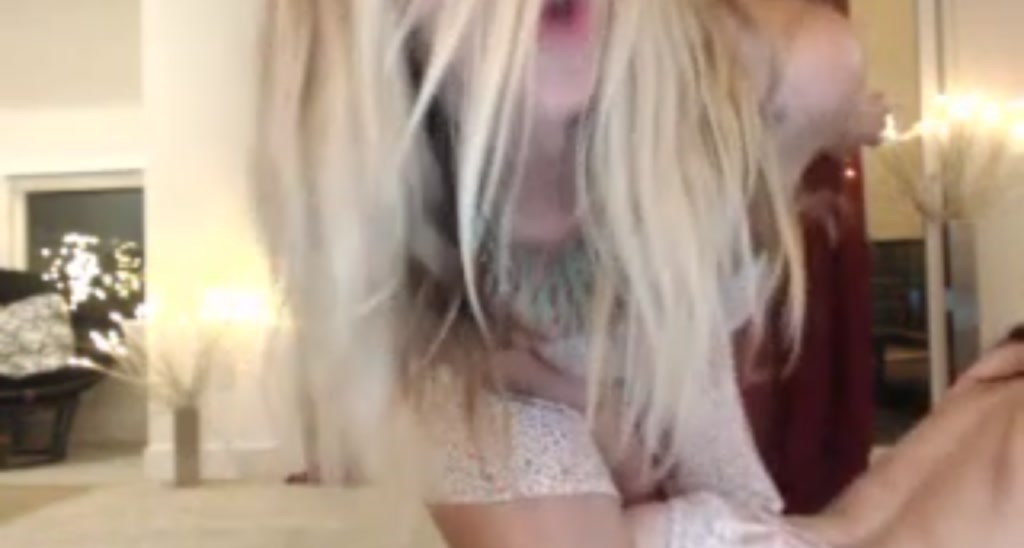AnaFoxx video thumbnail