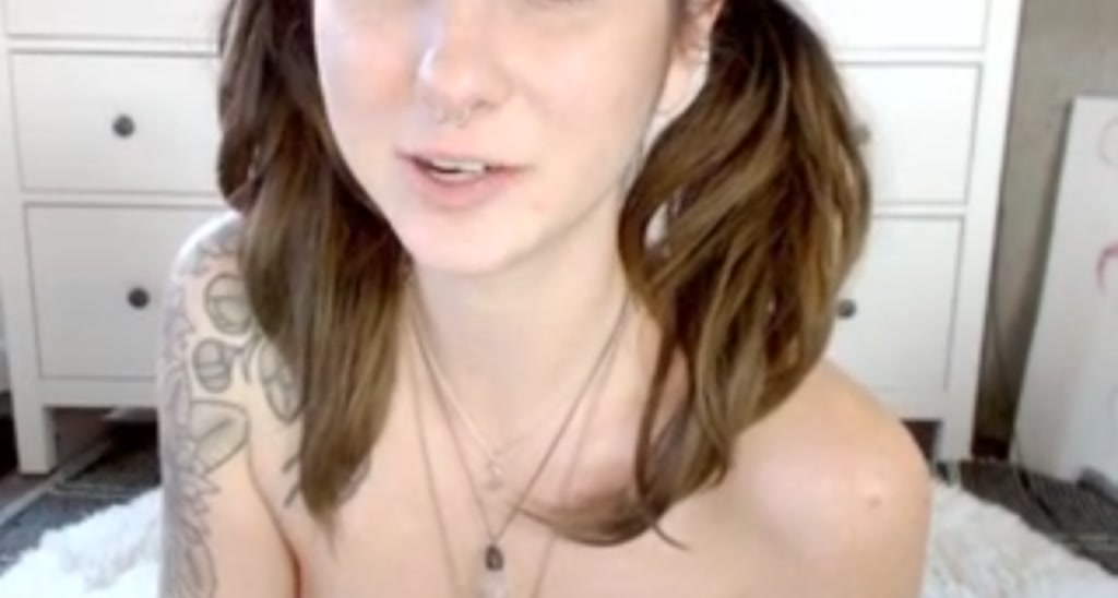 MissAshe video thumbnail