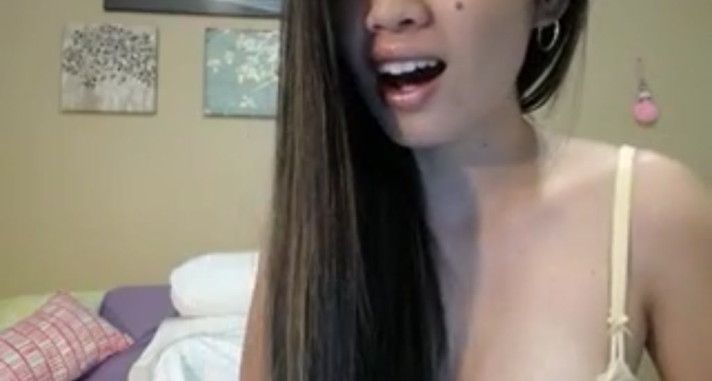 AsianLuv_4U video thumbnail