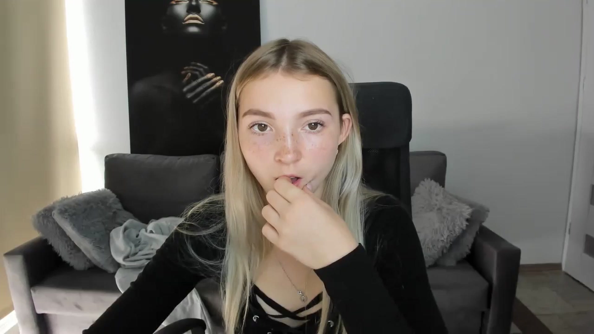Daisyy video thumbnail