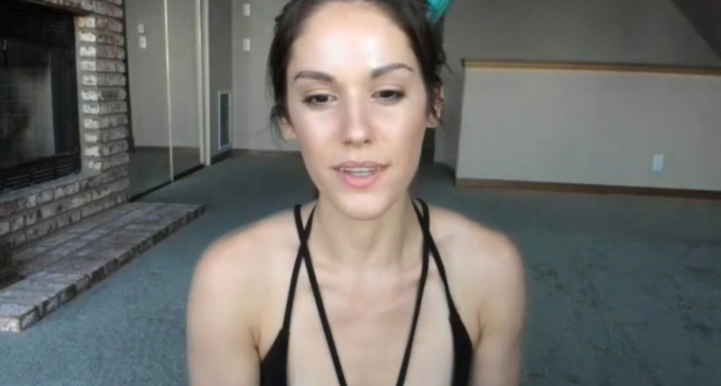 MissMiaShelby video thumbnail