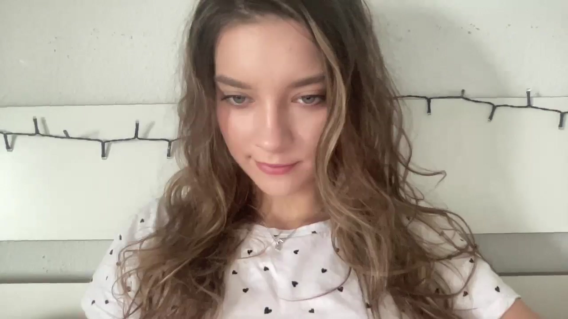 Shinie_ video thumbnail