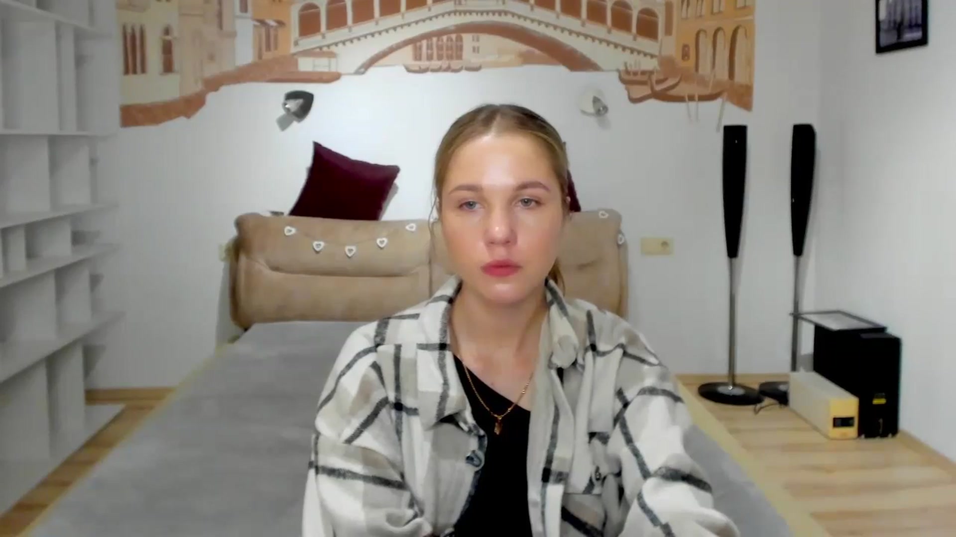 Kate_Lewiss video thumbnail