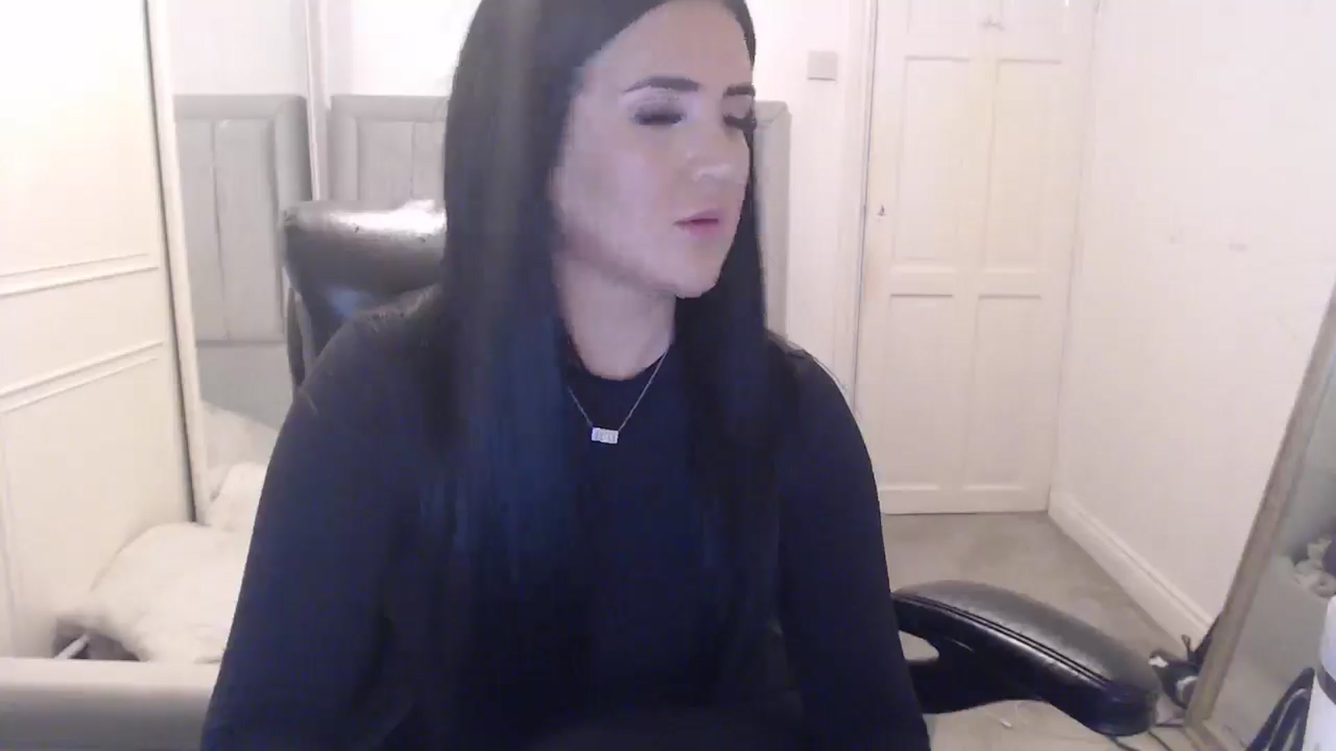 Crystal_MFC video thumbnail